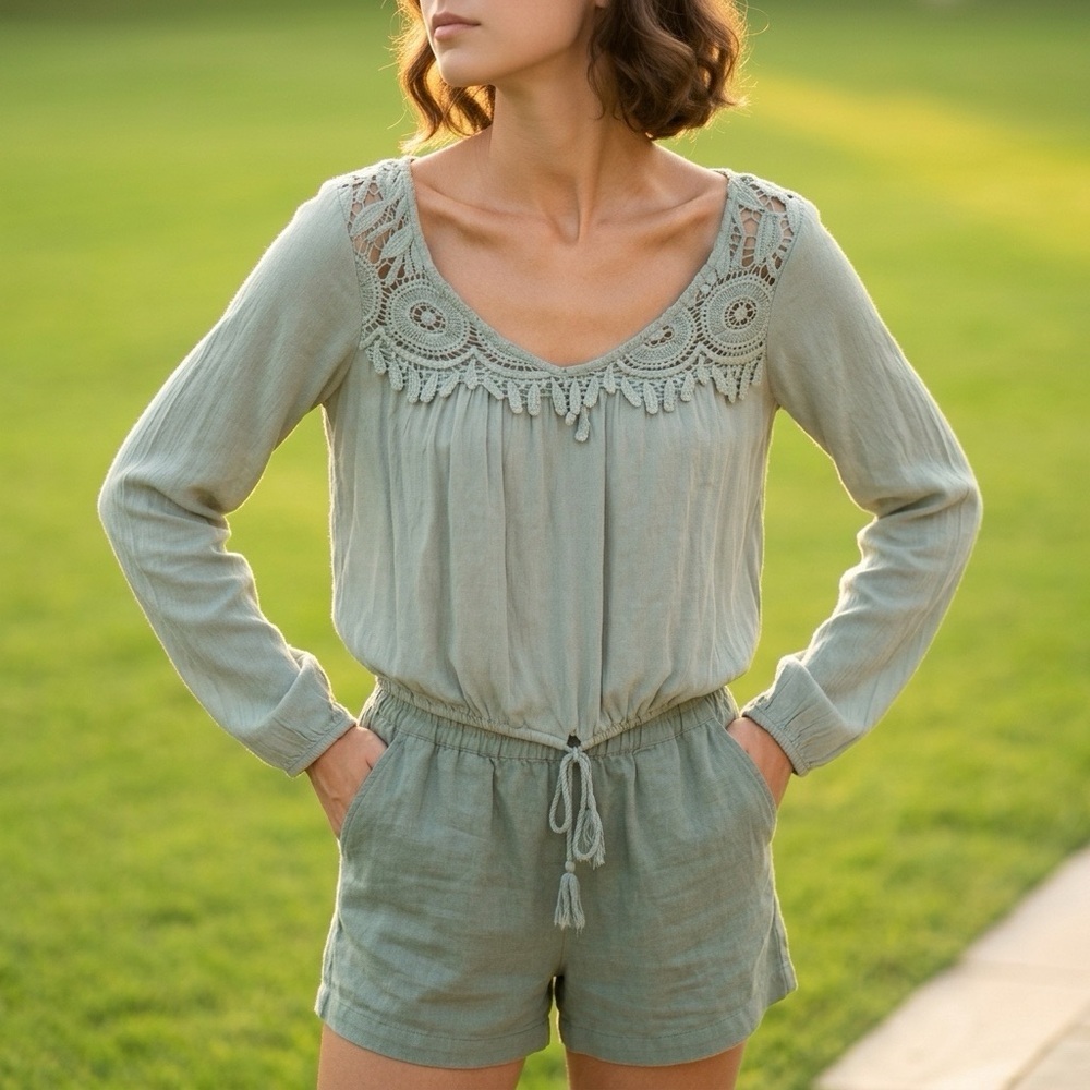 Seven Sisters Top Womens Small Crochet Boho Gauzy Cropped Relaxed Boxy Fairy